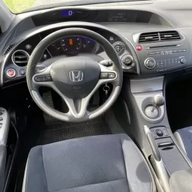 Honda civic benzyna klinatyzacja bdb stan