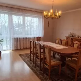 SPRZEDAM DOM DOBRZYŃ Nad Wisłą działka 688m samo centrum