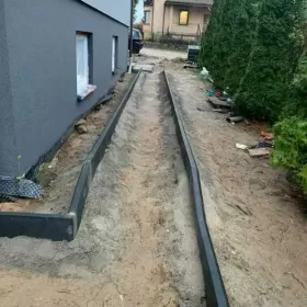 Brukarstwo ( układanie kostki/utwardzenia/ogrodzenia) dzialamy na terenie kujaw