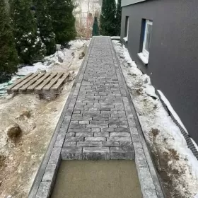 Brukarstwo ( układanie kostki/utwardzenia/ogrodzenia) dzialamy na terenie kujaw