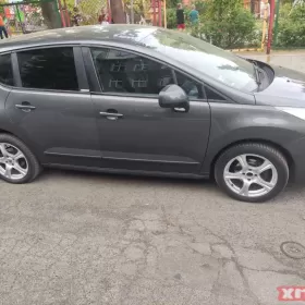 Peugeuot 3008 auto