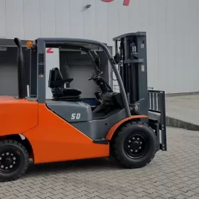 Wózek Widłowy 5000kg Maszt 5,0m Diesel 2021