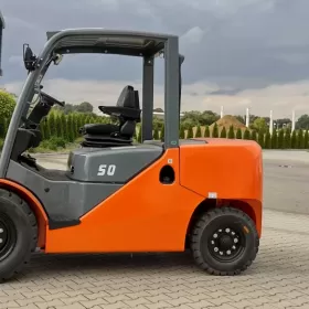 Wózek Widłowy 5000kg Maszt 5,0m Diesel 2021