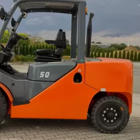 Wózek Widłowy 5000kg Maszt 5,0m Diesel 2021