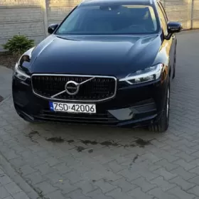 Volvo XC - 60  D4 AWD Momentum