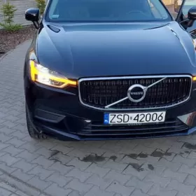 Volvo XC - 60  D4 AWD Momentum
