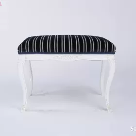 Tapicerowana pufa do przedpokoju