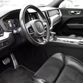 VOLVO XC60 R-design. 4x4, salon Polska 2.0 benzyna 250kM