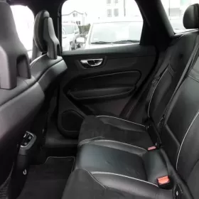 VOLVO XC60 R-design. 4x4, salon Polska 2.0 benzyna 250kM