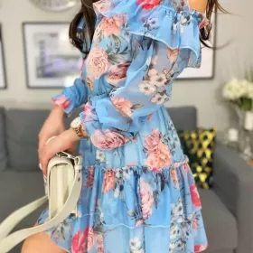Niebieska sukienka w kwiaty hiszpanka - Butik Smlfashion