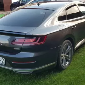 VW ATREON  240 KM !! , BOGATE WYPOSAŻENIE , I WŁAŚCICIEL !!