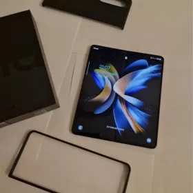 Sprzedam telefon Samsung Z Fold 4 5G 512GB