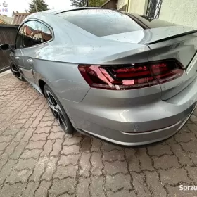 Volkswagen Arteon 2.0 TSI R-Line DSG