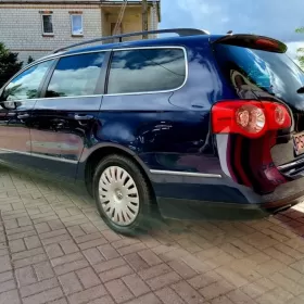 Zamiana Volkswagen Passat 4x4XenonKlimatronicGrzaneFoteleTempomat!