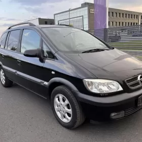 Opel Zafira 1,8 benzyna 2003r / Klimatronic / 7 osób / bez rdzy !