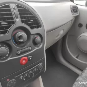 RENAULT MODUS  2007 R  BENZYNA