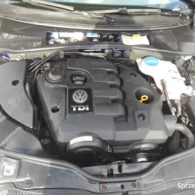 VOLKSWAGEN PASSAT 1,9 TDI  2005 R
