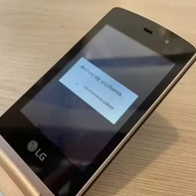 Smartfon LG Wine [SŁO]
