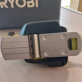 Strug Elektryczny Ryobi EPN 7582 N