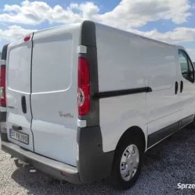 RENAULT TRAFIC 2011 R