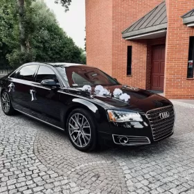 Wynajem samochodu do ślubu Audi A8L limuzyna z kierowcą