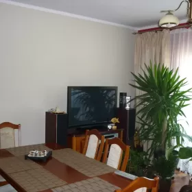 Sprzedam mieszkanie + miejsce postojowe Naramowice