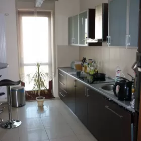 Sprzedam mieszkanie + miejsce postojowe Naramowice