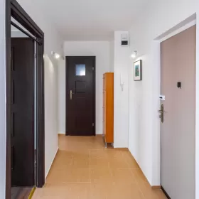 Winogrady 47 m2  2 pokoje  (Bezpośrednio)