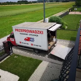 Wywóz mebli utylizacja transport mebli przeprowadzki