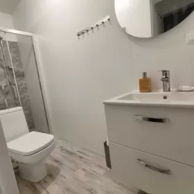 Domek, Apartamenty 3-8 os., Bon turyst., Jez. Białe Okuninka Włodawa