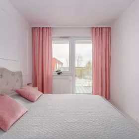 Apartament Pudrowy  6 osobowy,z miejscem parkingowym w garażu. Wczasy