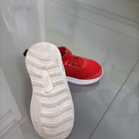 Adidas rozmiar 27 czerwone