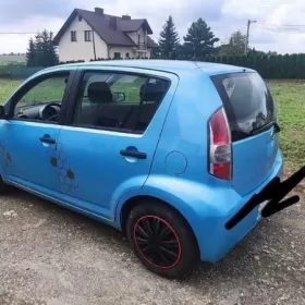 Daihatsu sirion silnik 1.0 toyota