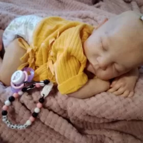 Levi reborn kolekcjonerska lalka oryginał