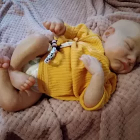 Levi reborn kolekcjonerska lalka oryginał