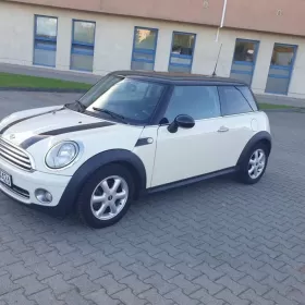 Mini Cooper 1.6 benzyna stan BdB