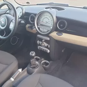 Mini Cooper 1.6 benzyna stan BdB