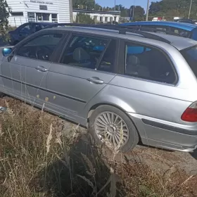 2x BMW e46 na części lub w całości bez silnika i osprzętu
