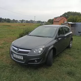 Opel Astra H 1.4 16v 90km