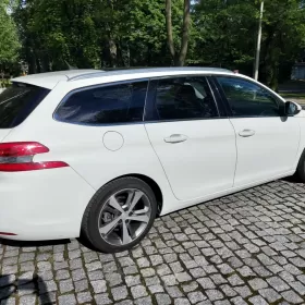 Peugeot 308 SW 2.0 HDI 150km panorama reflektory LED