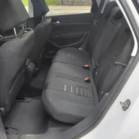 Peugeot 308 SW 2.0 HDI 150km panorama reflektory LED