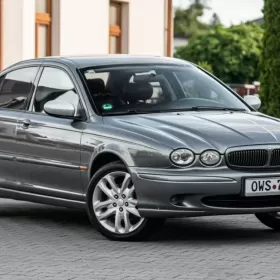 Jaguar X-Type