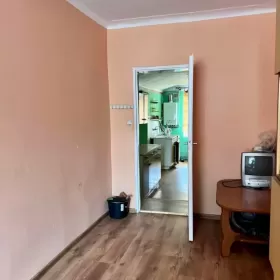 Mieszkanie lewin brzeski parter centrum okazja