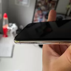 IPhone X 256 GB biały etui gratis