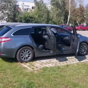 Peugeot 508 1,6 benzyna 2011 rok