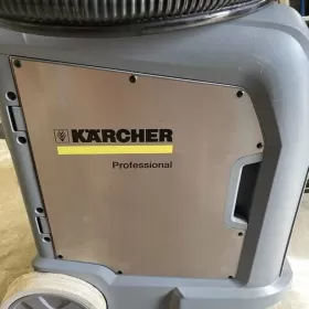 ODKURZACZ PAROWY KARCHER SGV 8/5