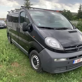 Opel Vivaro Long