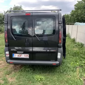 Opel Vivaro Long