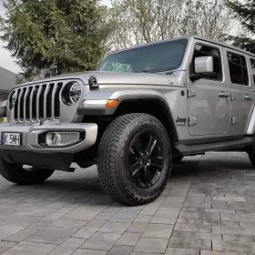 Jeep Wrangler Unlimited Sahara Altitude 3.6 V6 Torque 2021