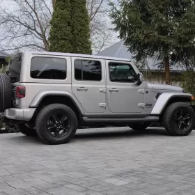 Jeep Wrangler Unlimited Sahara Altitude 3.6 V6 Torque 2021